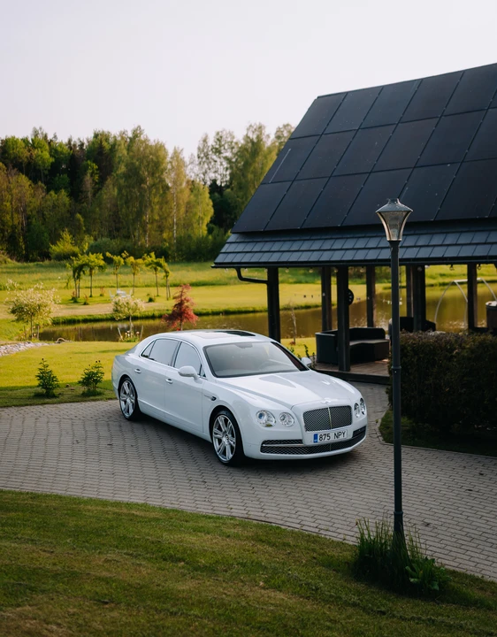 2015 Bentley Continental Flying Spur - Image 23 of 31