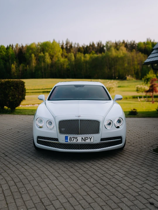 2015 Bentley Continental Flying Spur - Image 24 of 31