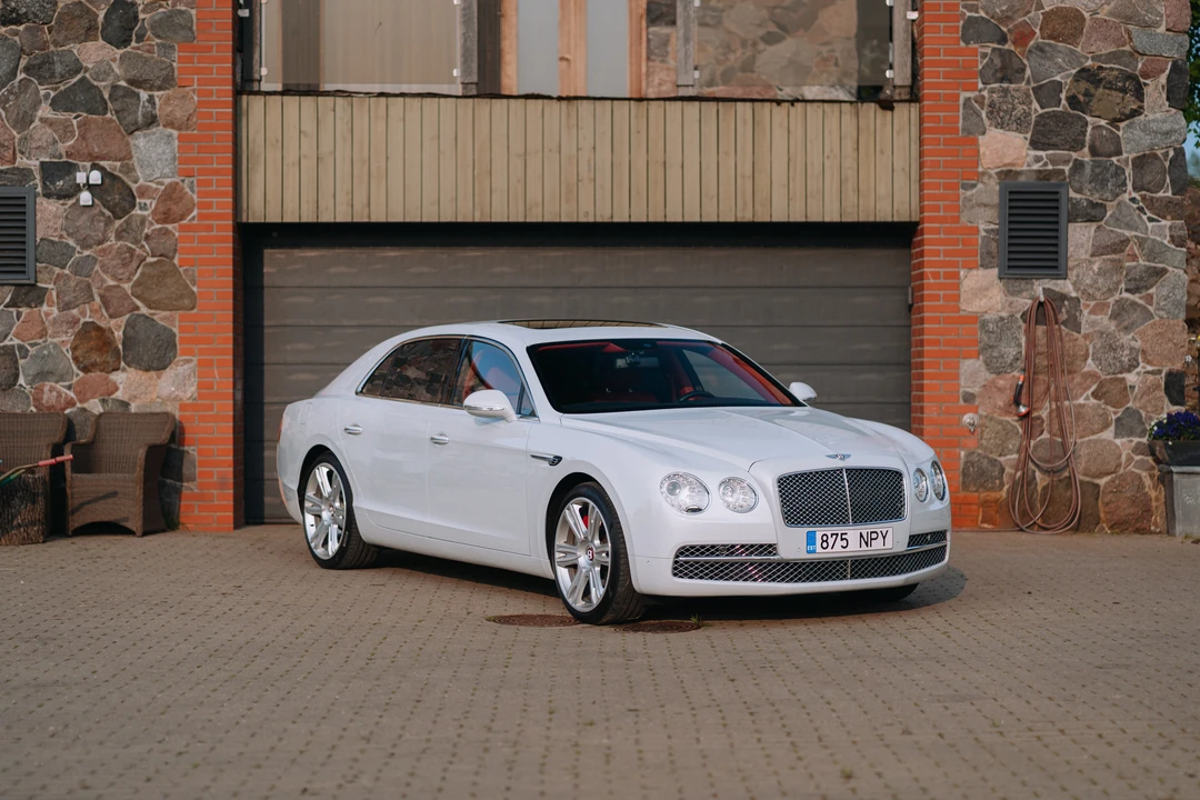 2015 Bentley Continental Flying Spur - Image 3 of 31