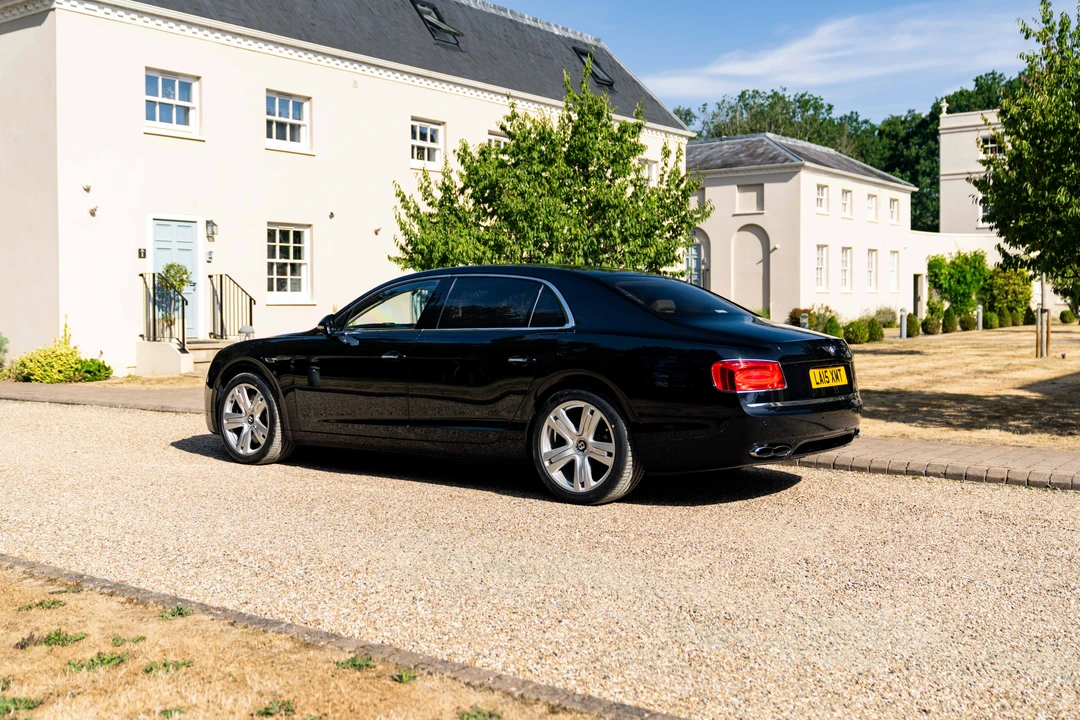 2015 Bentley Continental Flying Spur - Image 14 of 31