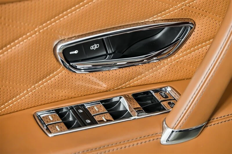 2015 Bentley Continental Flying Spur - Image 20 of 21