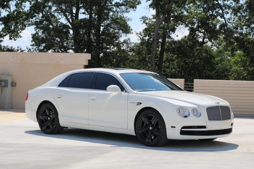 2015 Bentley Continental Flying Spur - Image 2 of 31
