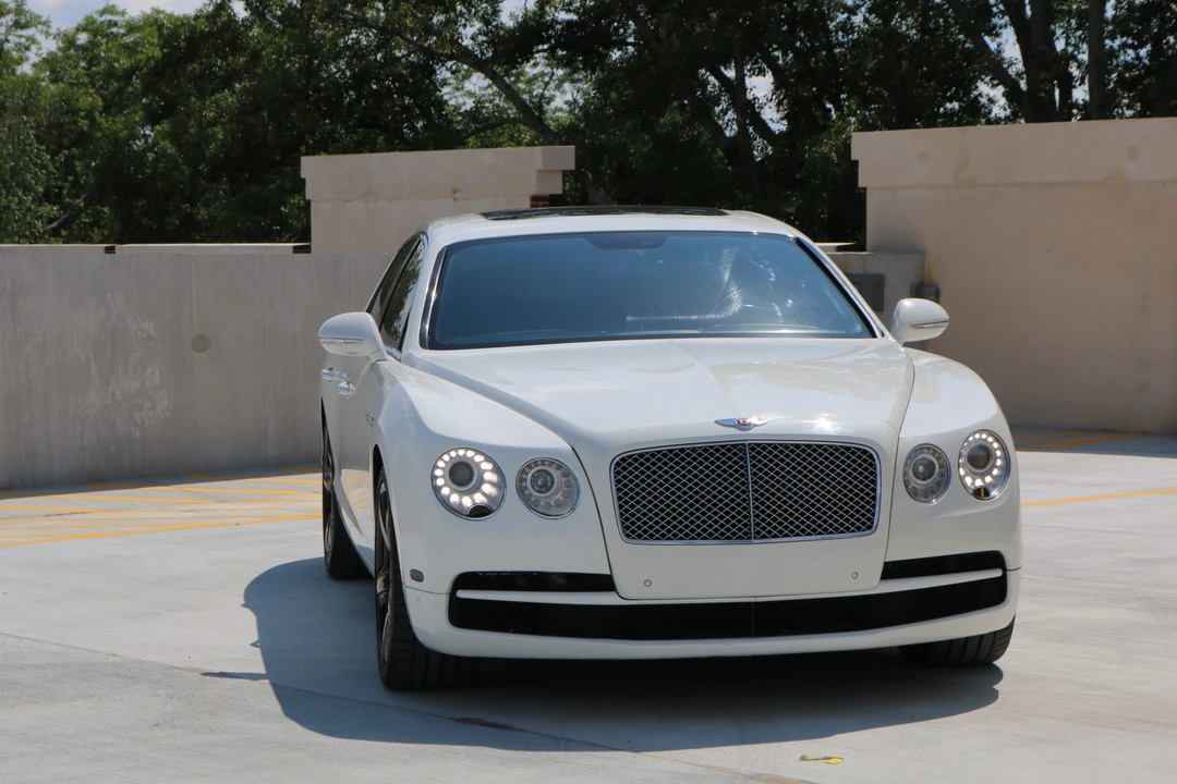 2015 Bentley Continental Flying Spur - Image 15 of 31