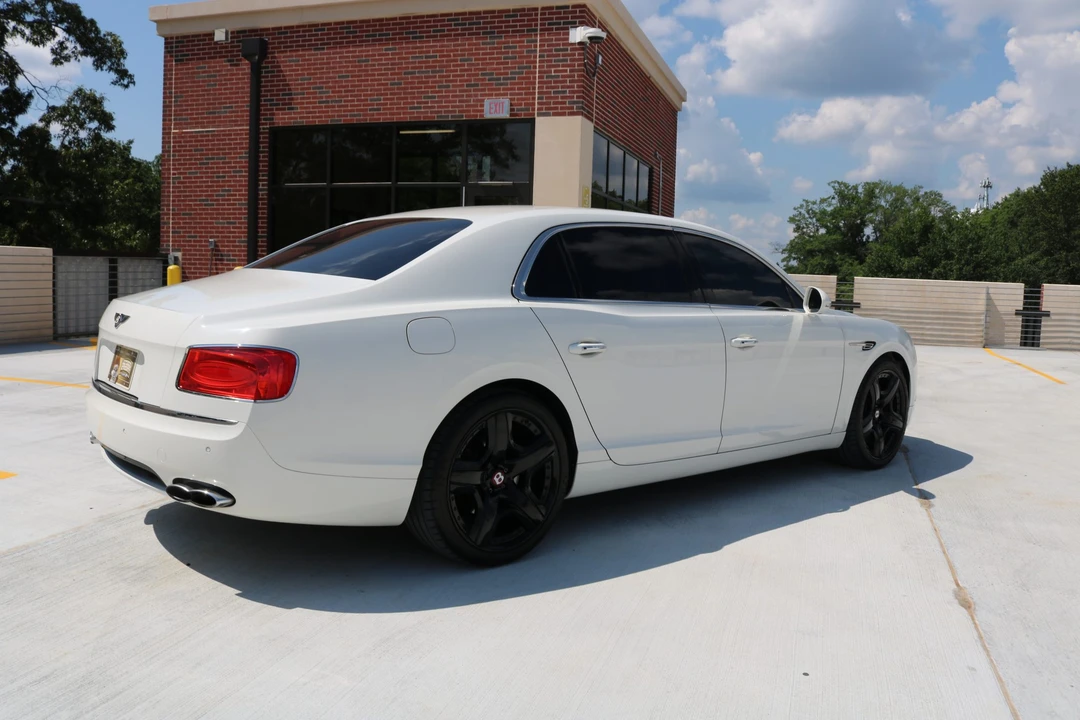 2015 Bentley Continental Flying Spur - Image 31 of 31