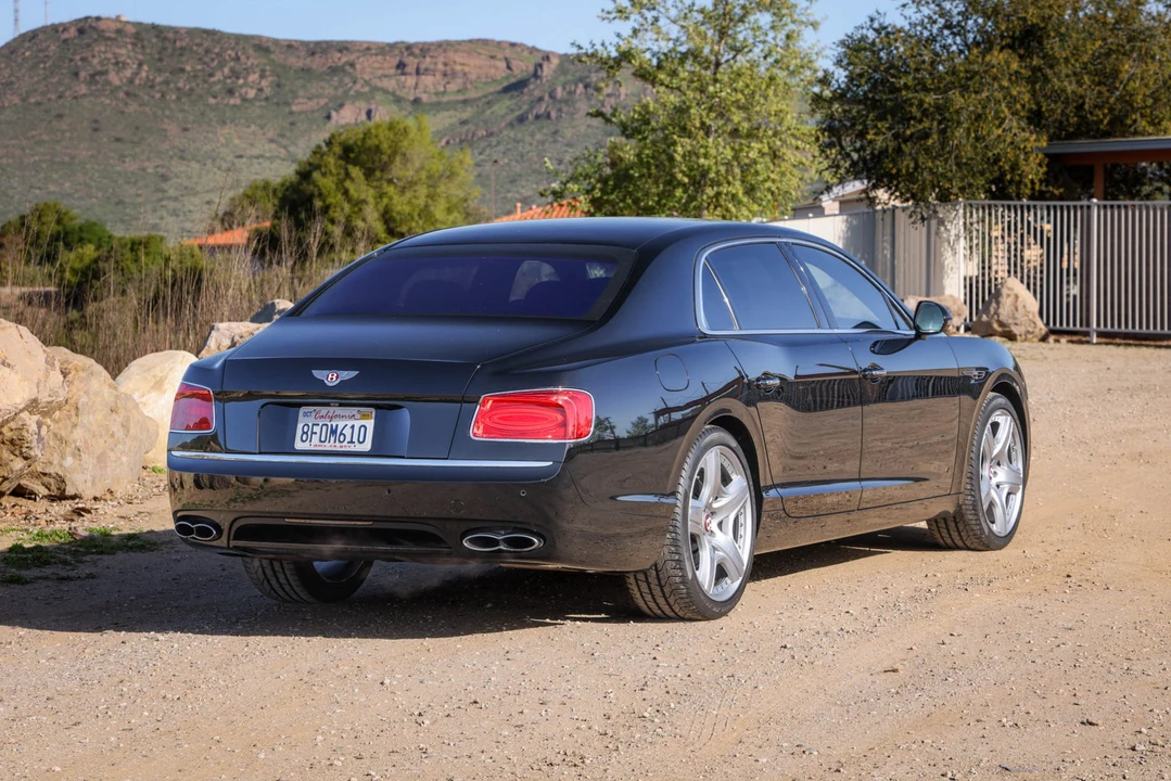 2015 Bentley Continental Flying Spur - Image 9 of 31