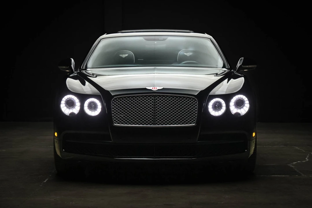 2015 Bentley Continental Flying Spur - Image 19 of 31