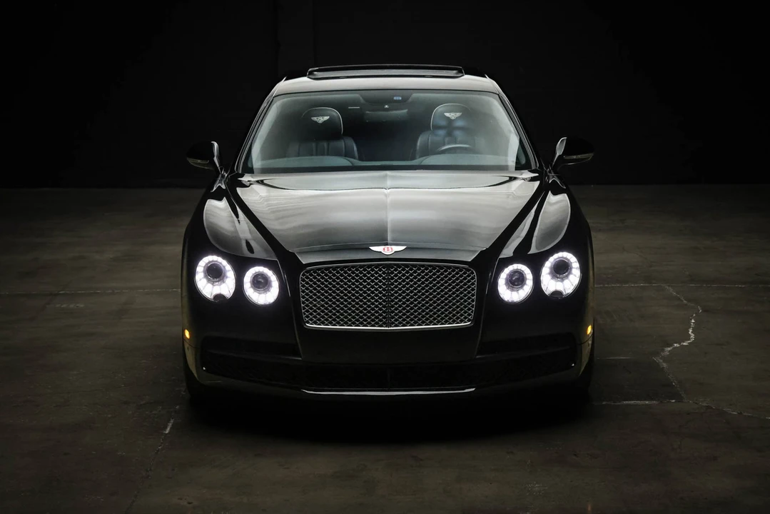2015 Bentley Continental Flying Spur - Image 18 of 31