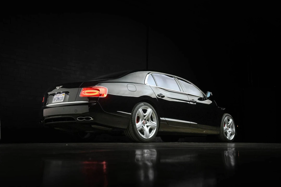 2015 Bentley Continental Flying Spur - Image 31 of 31