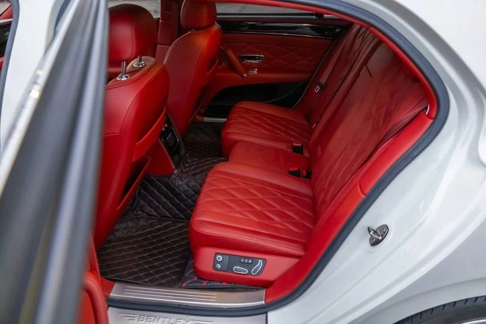 2015 Bentley Continental Flying Spur - Image 13 of 16