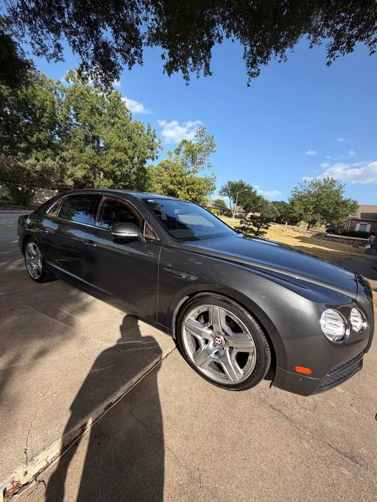 2015 Bentley - Image 9 of 13