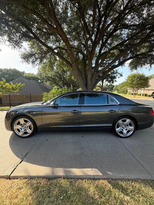 2015 Bentley - Image 2 of 13