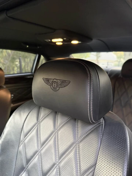 2015 Bentley - Image 13 of 13