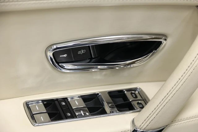 2015 Bentley Continental Flying Spur - Image 10 of 12