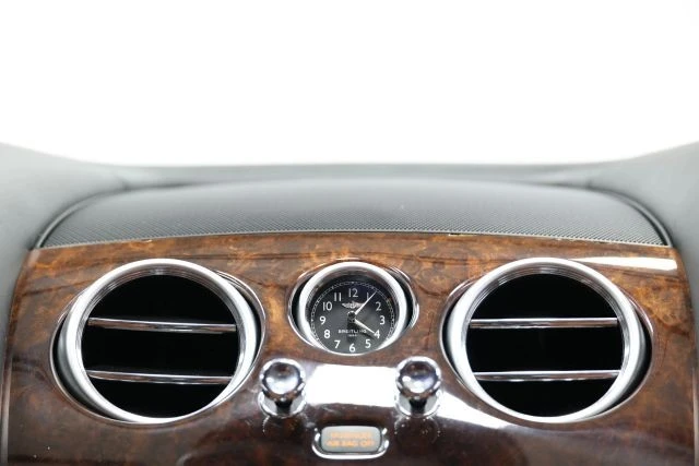 2015 Bentley Continental - Image 27 of 31