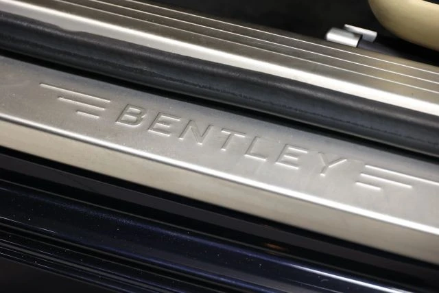 2015 Bentley Continental Flying Spur - Image 15 of 31