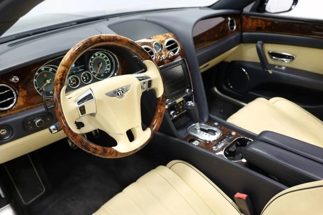 2015 Bentley Continental Flying Spur - Image 2 of 31