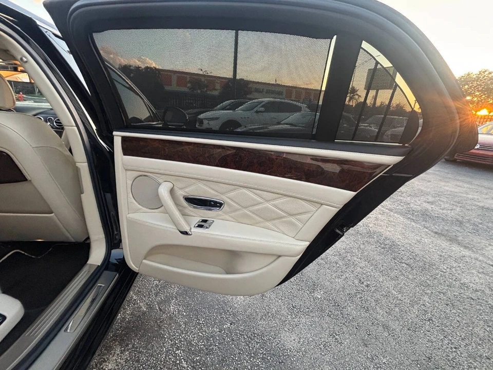 2015 Bentley Continental Flying Spur - Image 18 of 21