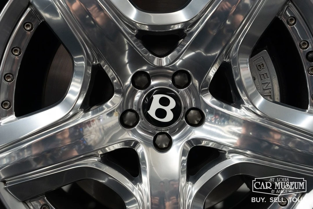 2015 Bentley Continental - Image 11 of 31