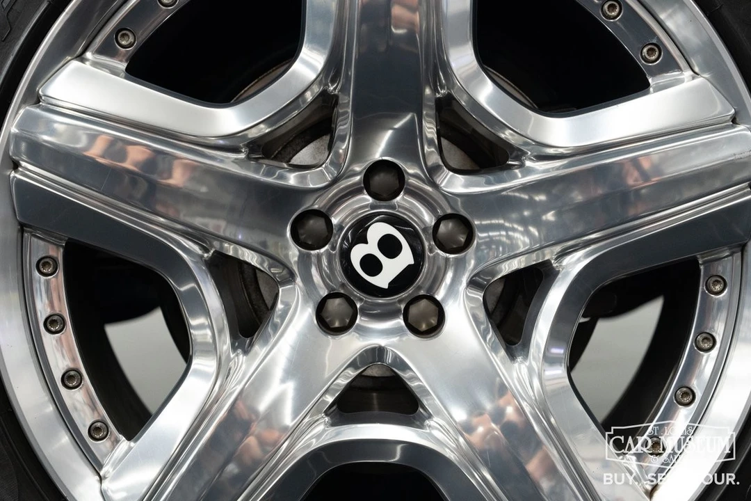 2015 Bentley Continental - Image 25 of 31