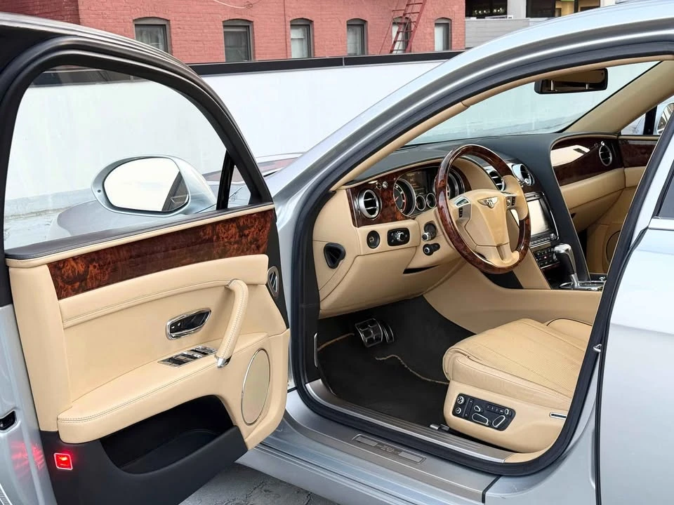 2015 Bentley Continental Flying Spur - Image 18 of 20