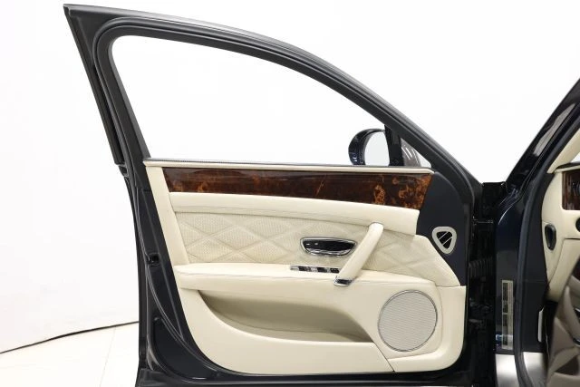 2015 Bentley Continental Flying Spur - Image 9 of 21