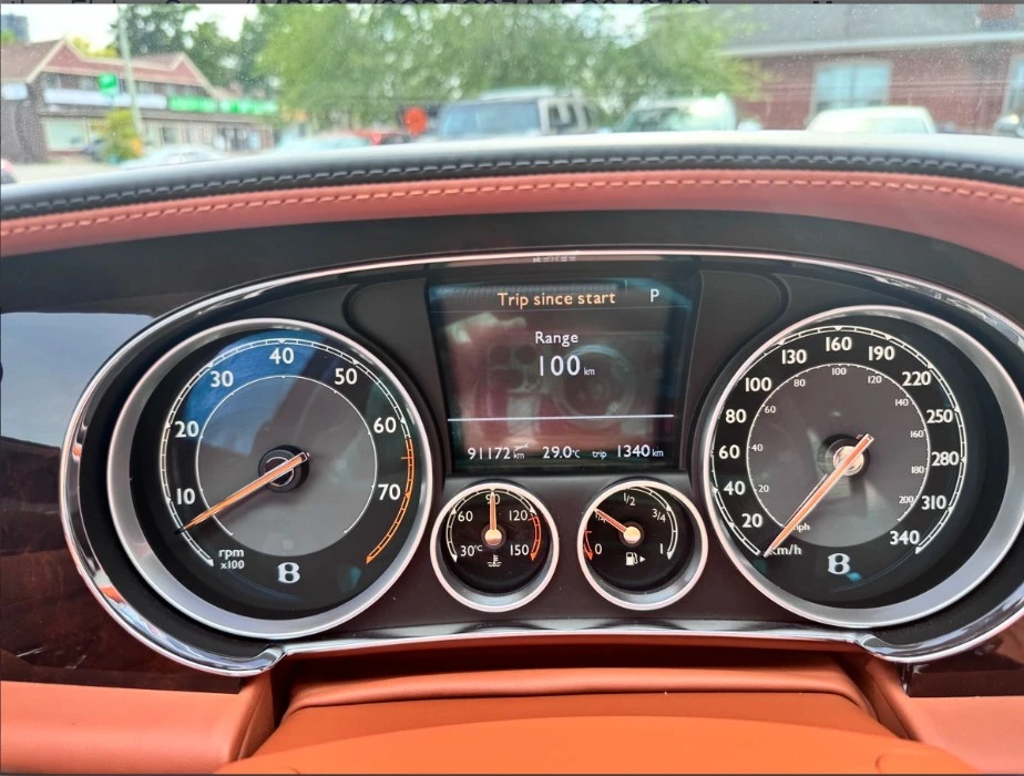 2015 Bentley Continental Flying Spur - Image 10 of 20