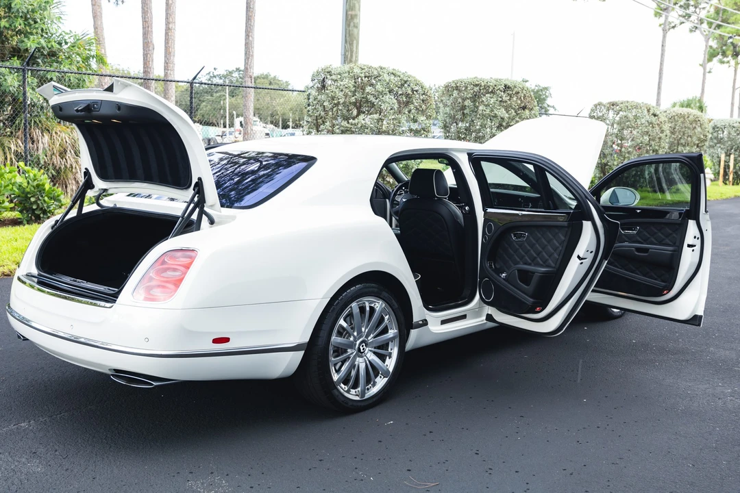 2015 Bentley Mulsanne 2nd Gen - Image 29 of 31