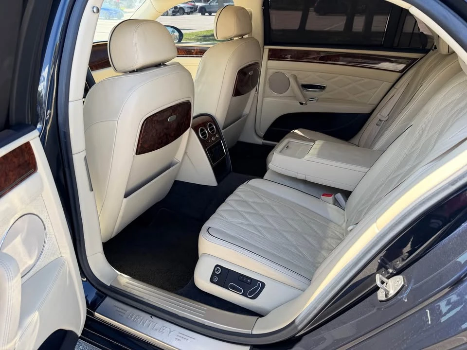 2015 Bentley Continental - Image 11 of 13