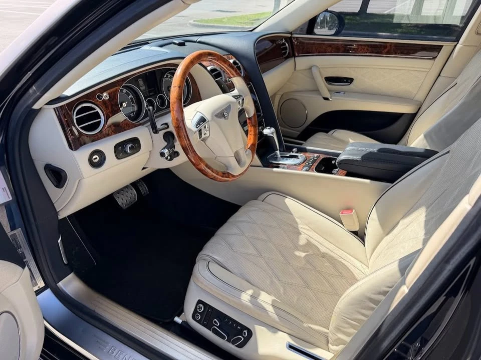 2015 Bentley Continental Flying Spur - Image 16 of 17