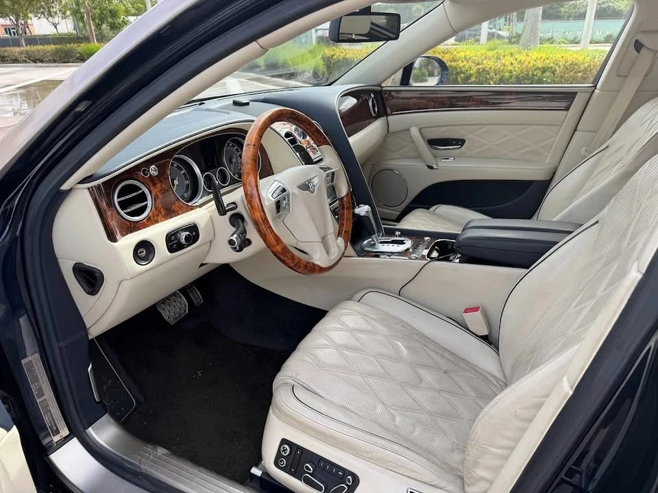 2015 Bentley Continental Flying Spur - Image 8 of 17