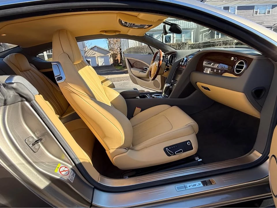 2015 Bentley Continental GT V8 2nd Gen - Image 17 of 19