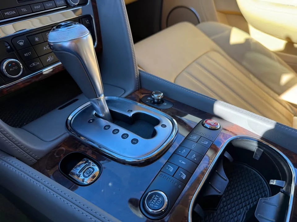 2015 Bentley Continental GT V8 2nd Gen - Image 14 of 19