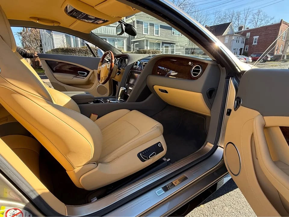 2015 Bentley Continental GT V8 2nd Gen - Image 16 of 19