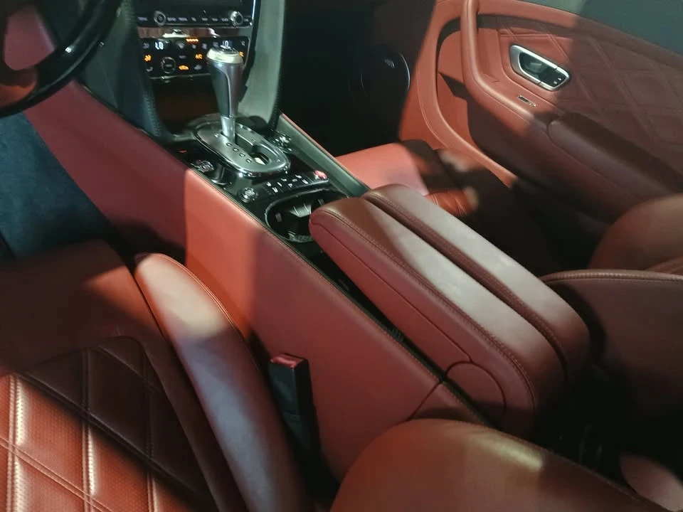 2015 Bentley Continental GT Speed 2nd Gen - Image 14 of 20