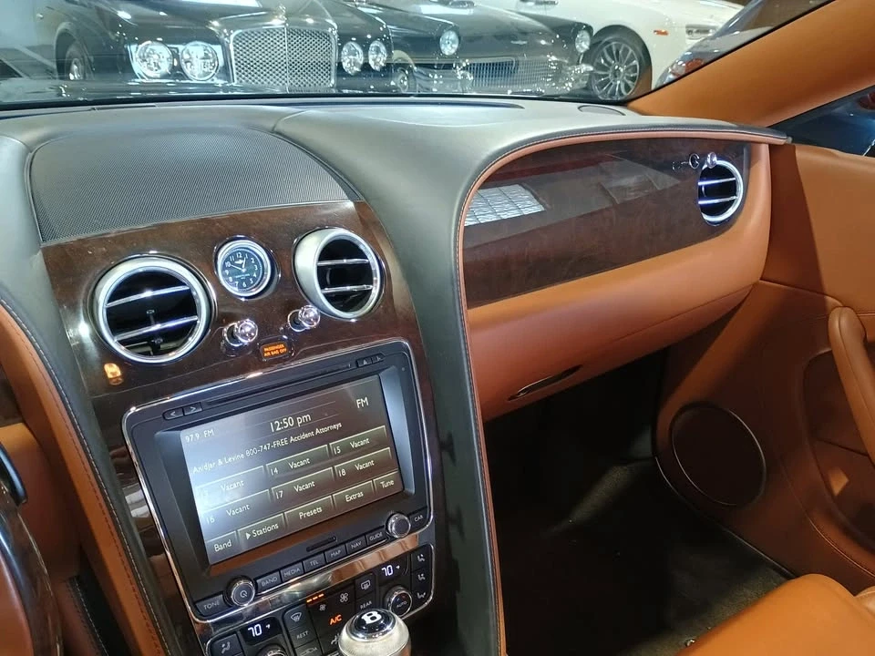 2015 Bentley Continental GT V8 2nd Gen - Image 14 of 20
