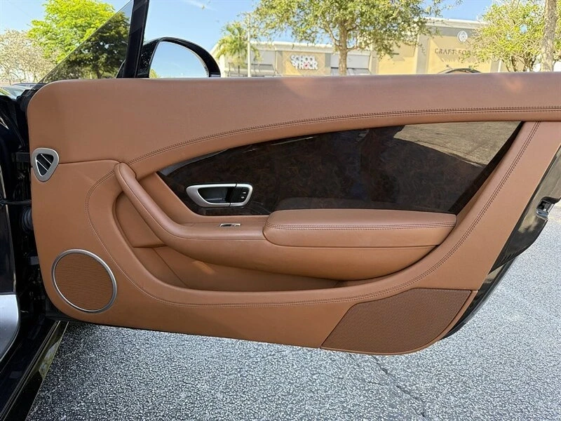 2015 Bentley Continental GT V8 2nd Gen - Image 17 of 20