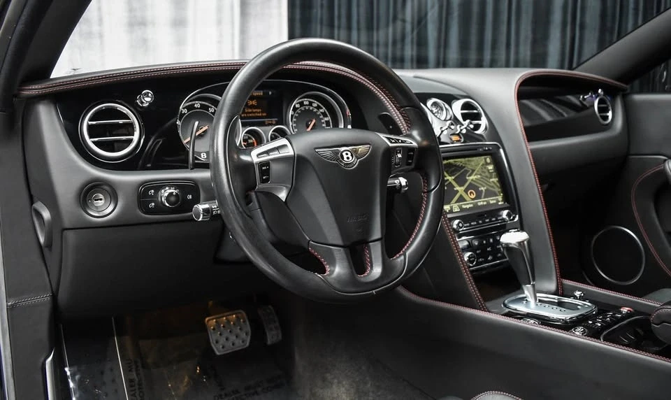 2015 Bentley Continental GT V8 2nd Gen - Image 13 of 20
