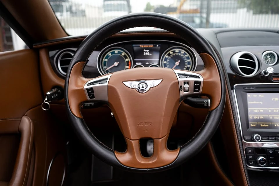 2015 Bentley Continental GTC - Image 14 of 20