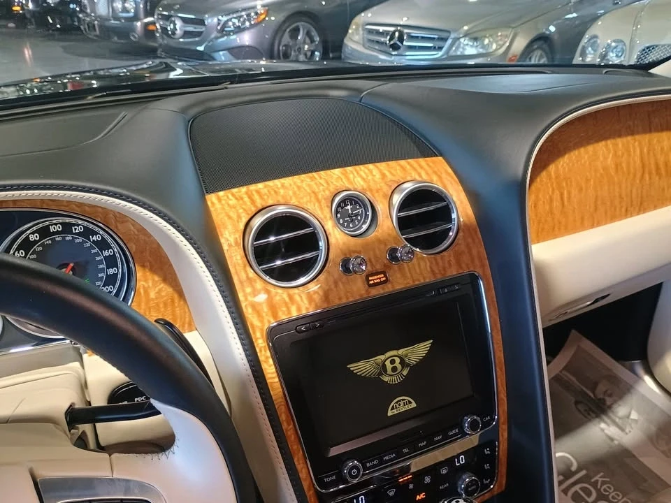 2015 Bentley Continental Flying Spur - Image 13 of 20