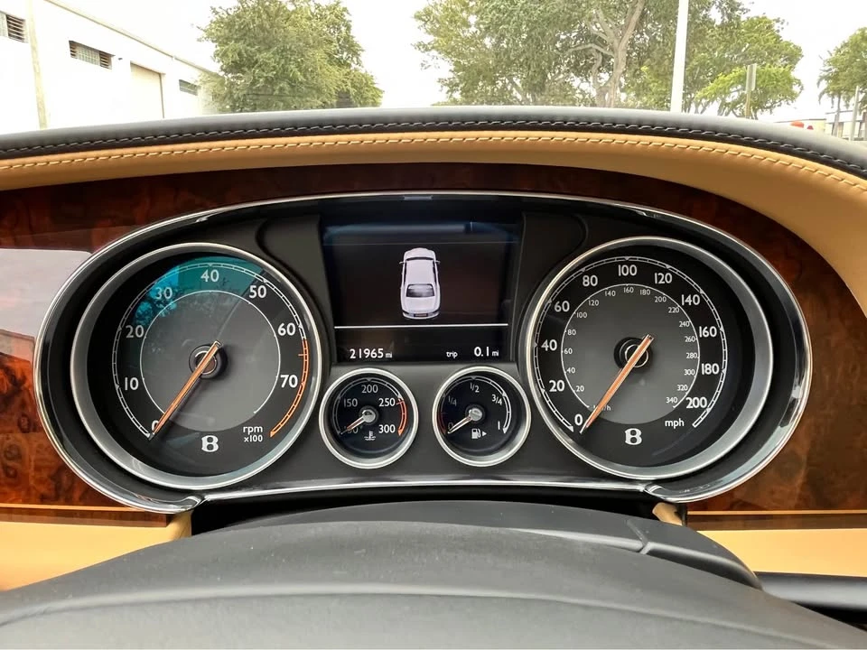 2015 Bentley Continental Flying Spur - Image 10 of 19