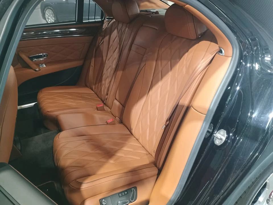 2015 Bentley Continental Flying Spur - Image 14 of 20
