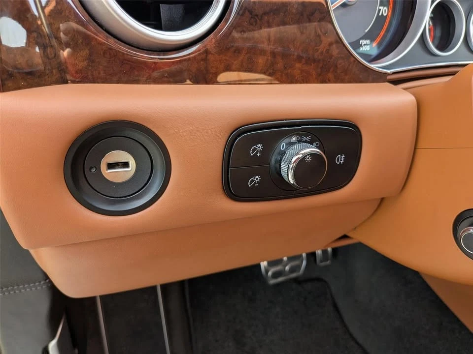 2015 Bentley Continental Flying Spur - Image 8 of 11