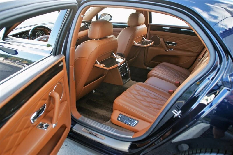 2015 Bentley Continental Flying Spur - Image 17 of 20