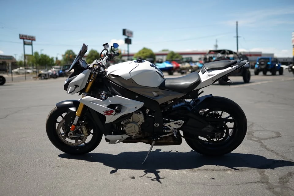 2015 BMW S1000 - Image 6 of 13