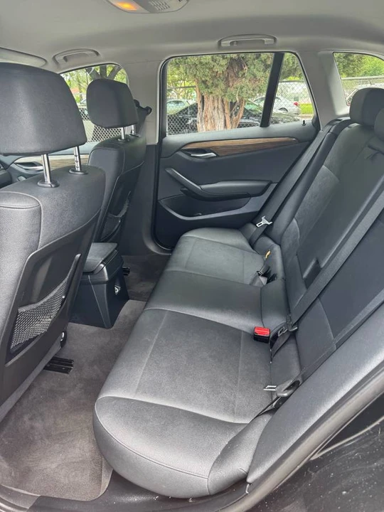 2015 BMW E84 X1 - Image 10 of 16