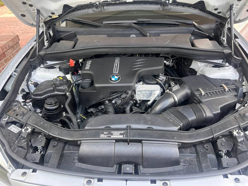 2015 BMW E84 X1 - Image 2 of 24