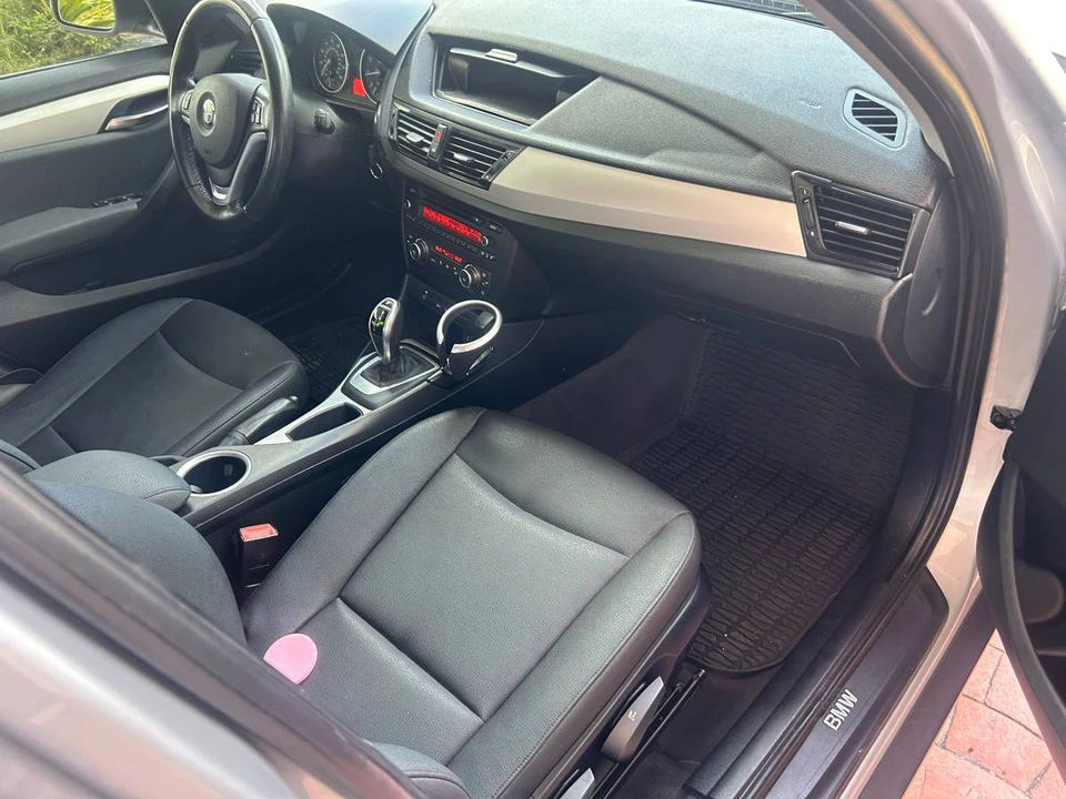 2015 BMW E84 X1 - Image 19 of 24