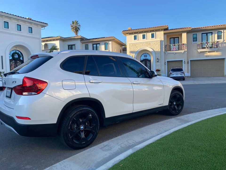 2015 BMW E84 X1 - Image 3 of 9