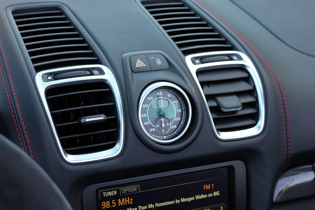 2015 Porsche 981 Boxster GTS - Image 13 of 15