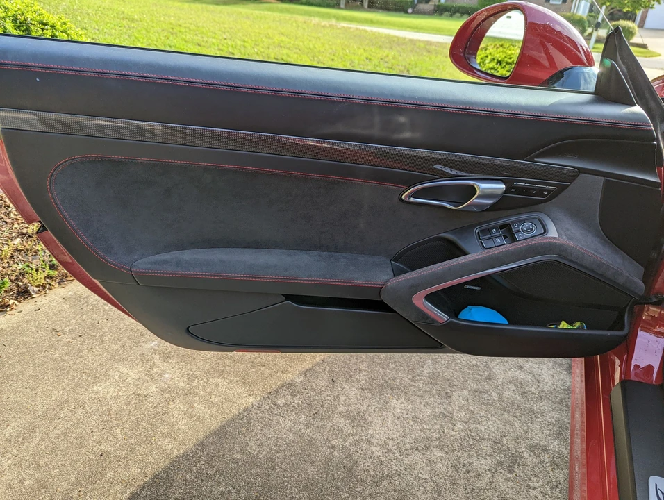 2015 Porsche 981 Boxster GTS - Image 26 of 31